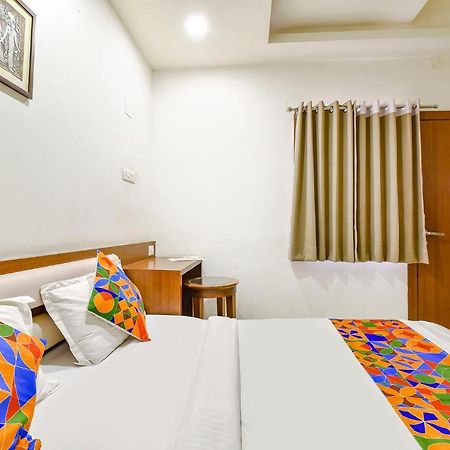 Fabhotel Prime Square 36 Кота Экстерьер фото